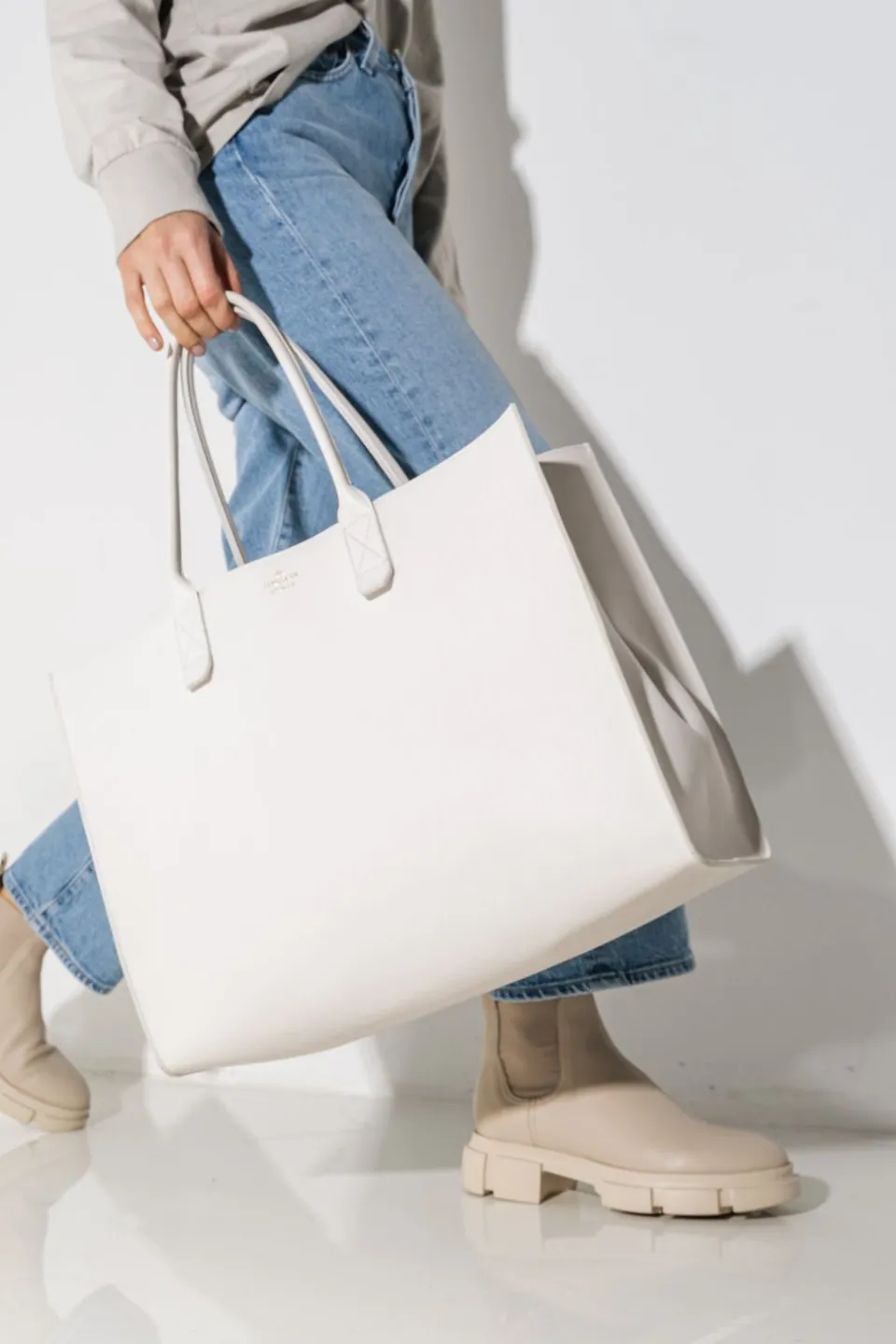 cph-bag-6-vitello-dUxCIZEZ-5.webp Best COPENHAGEN STUDIOS Cph Bag 6 Vitello Eierschaal